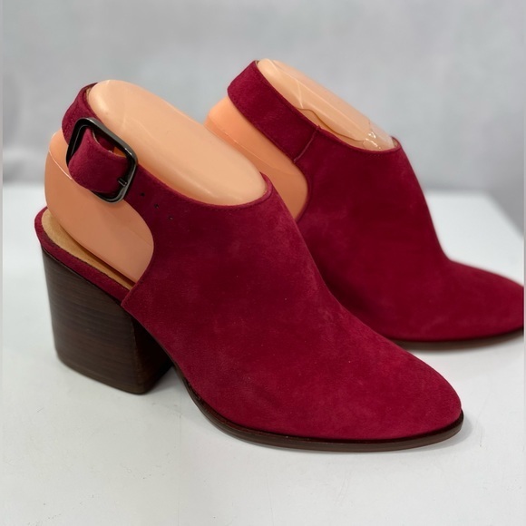 Geewawa Anthropologie berry color block heel mules, worn once, euro size 38 - Picture 1 of 8